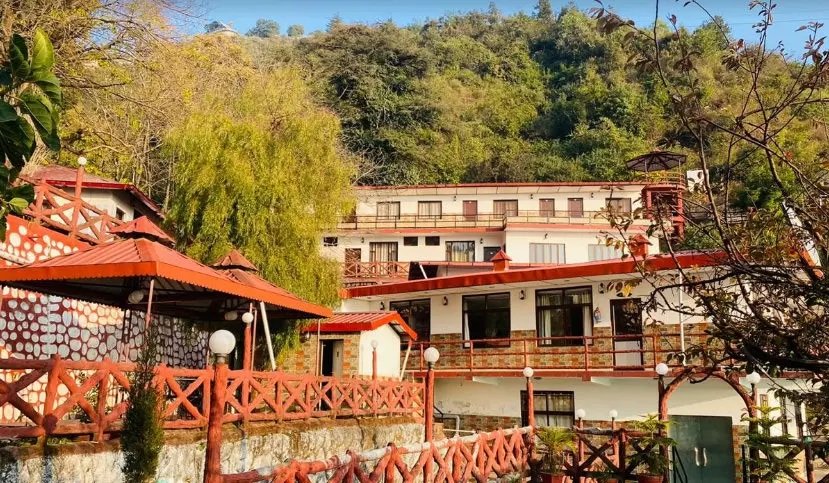 Corbett Tigers n Trees - Resort View